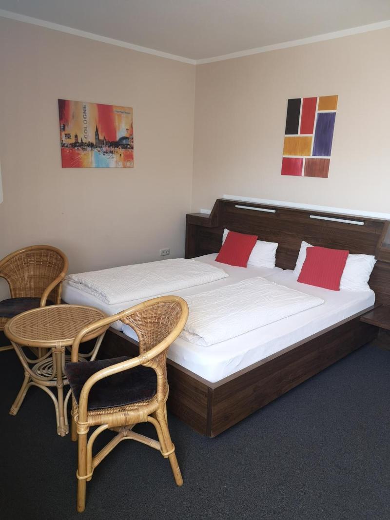 Hotel Köln-Bonn image
