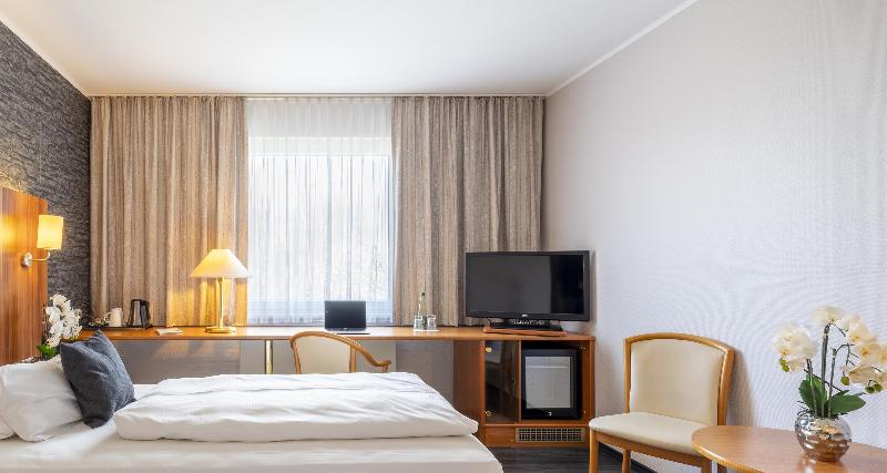 PLAZA INN Zwickau image