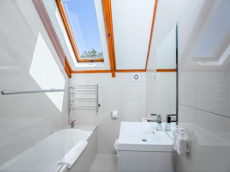 Roosenwijn Guest House image