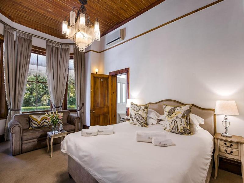 Roosenwijn Guest House image