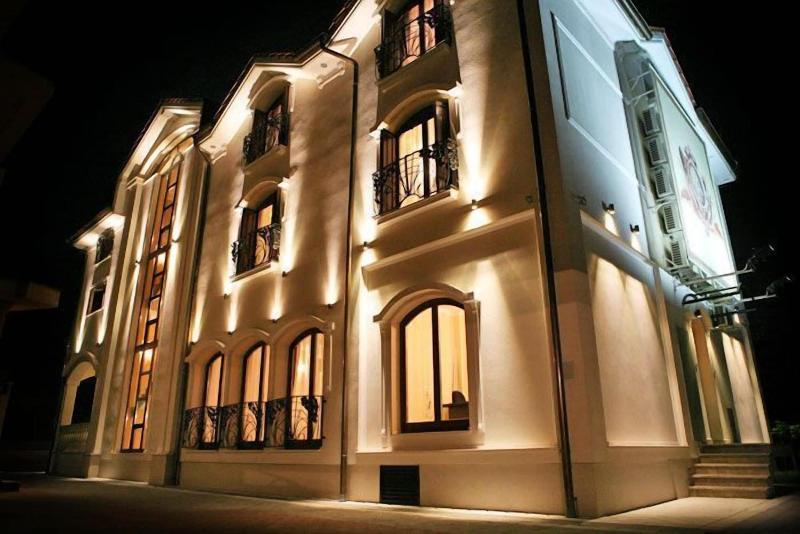 Hotel Vila Viktorija image