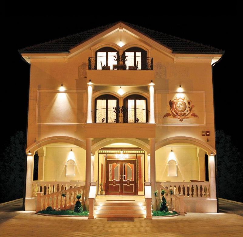 Hotel Vila Viktorija image