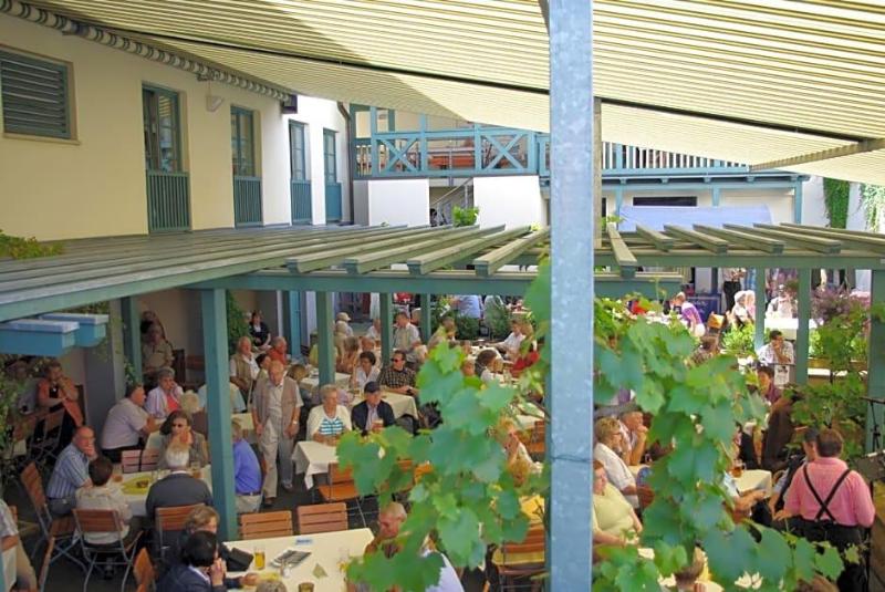 Staffelsteiner Hof image
