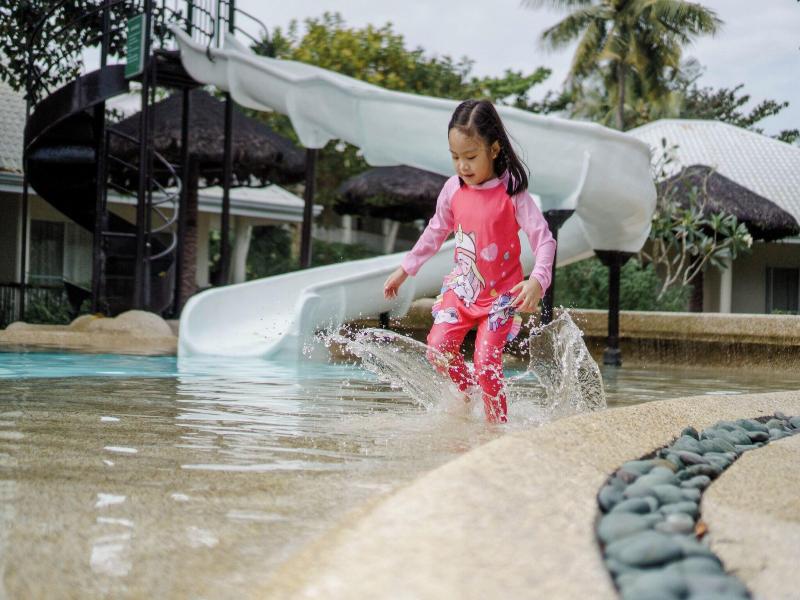 Almont Inland Resort