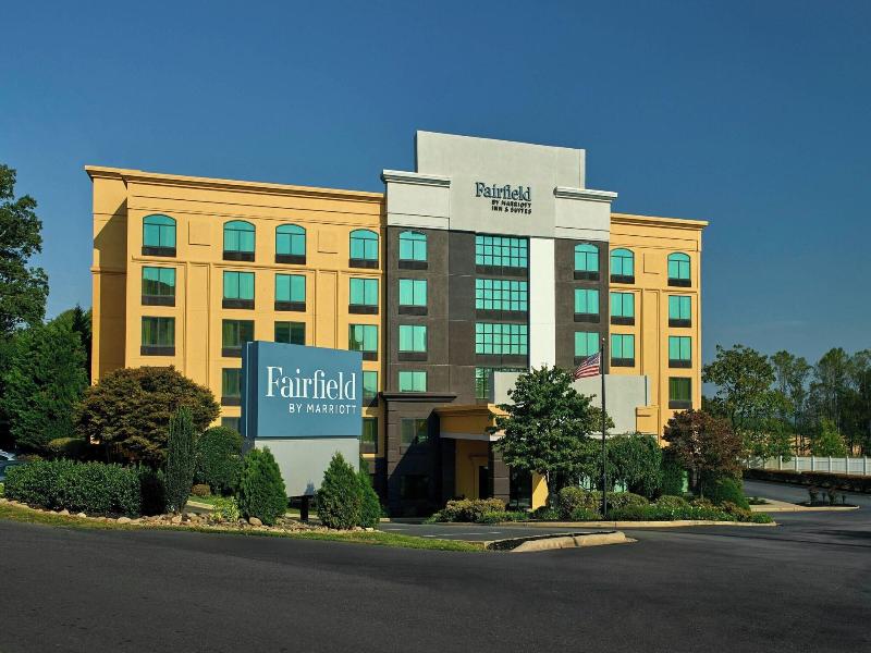 Fairfield Inn & Suites Asheville South/Biltmore Sq image