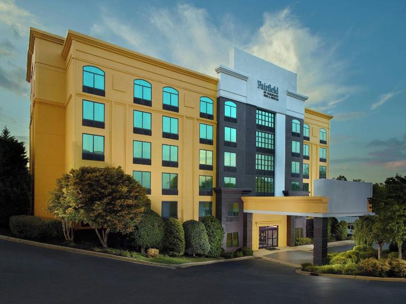 Fairfield Inn & Suites Asheville South/Biltmore Sq image