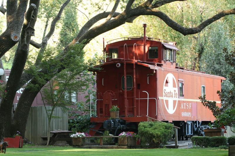 Featherbed Railroad Company — general view