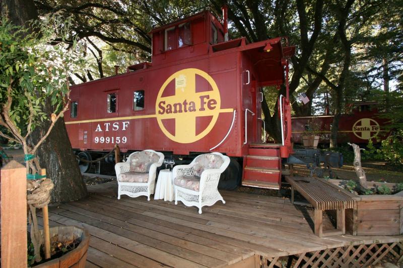 Featherbed Railroad Company image