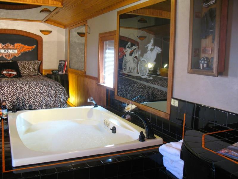 Featherbed Railroad Company image