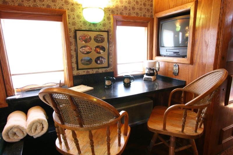 Featherbed Railroad Company image