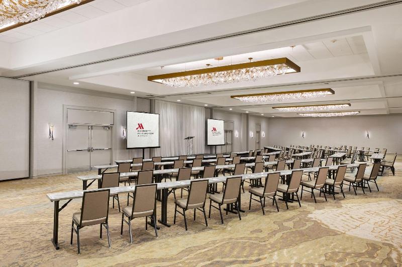 Pittsburgh Airport Marriott image