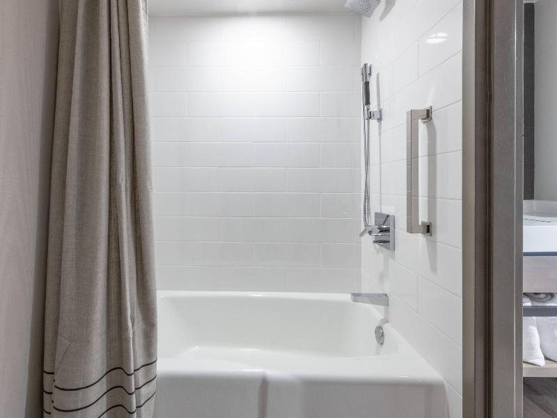 Pittsburgh Airport Marriott image