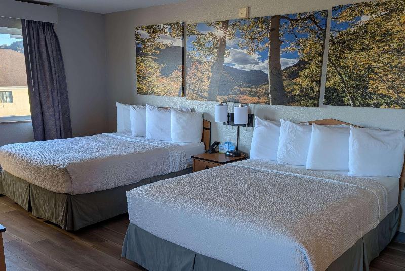 Days Inn & Suites by Wyndham Castle Rock image