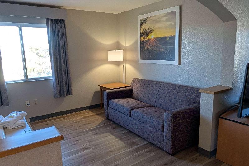 Days Inn & Suites by Wyndham Castle Rock image