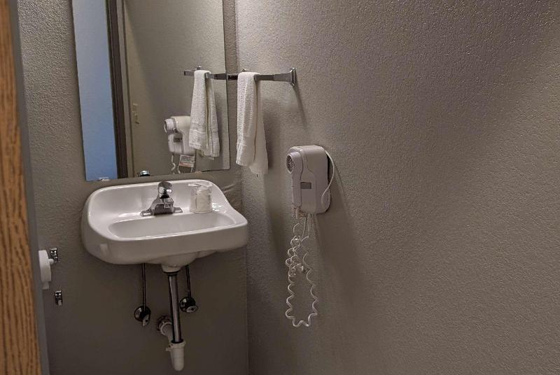 Days Inn & Suites by Wyndham Castle Rock image