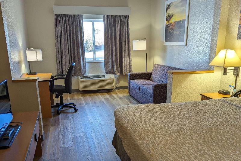 Days Inn & Suites by Wyndham Castle Rock image