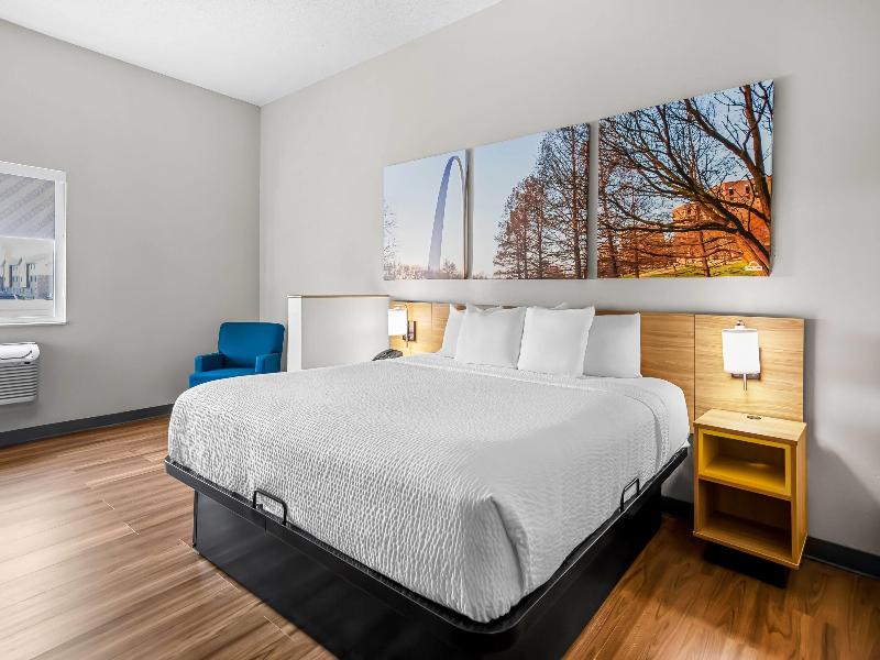 Days Inn by Wyndham Collinsville image