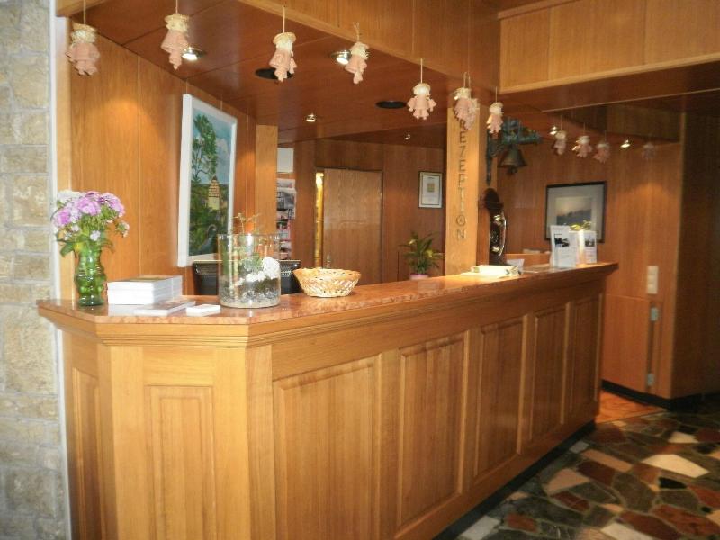 Adler Golf- & Tagungshotel image