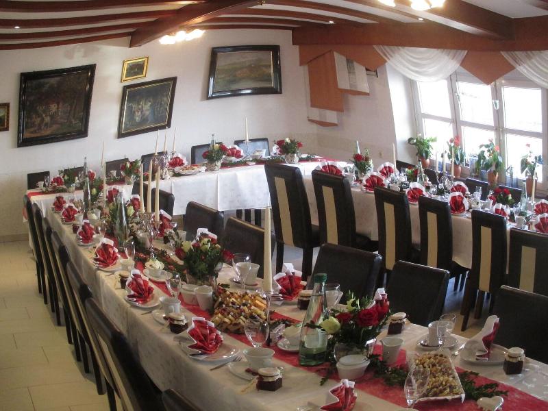 Adler Golf- & Tagungshotel image