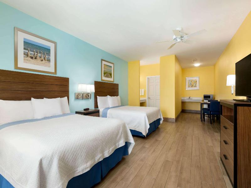DOUBLE Accessible-Two Queen Beds