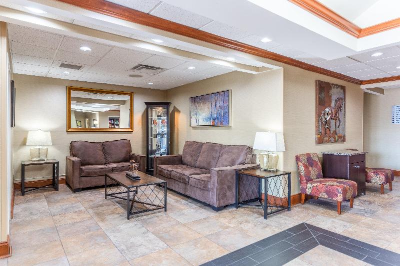 Holiday Inn Express Charles Town image