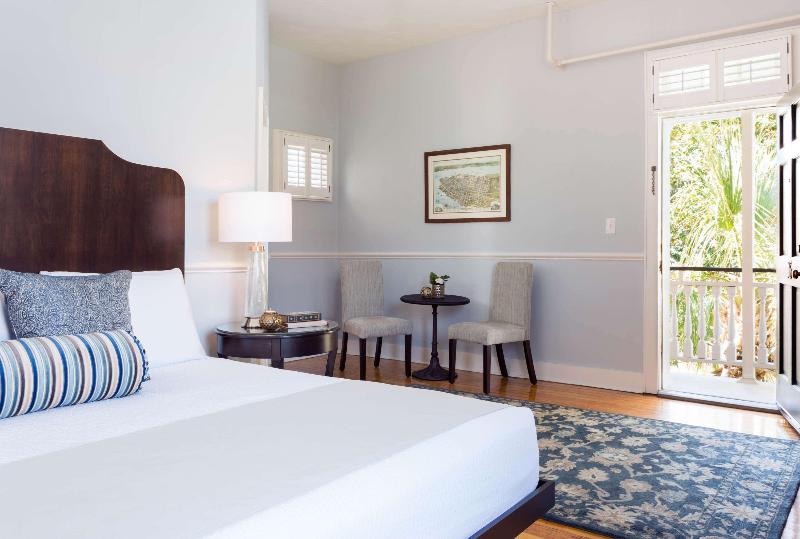 Elliott House Inn image