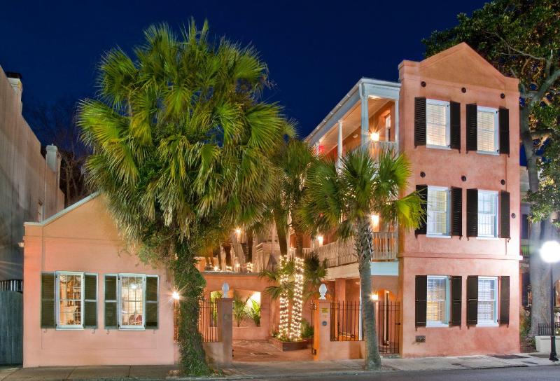 Elliott House Inn image