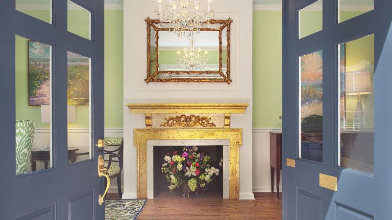 Elliott House Inn image