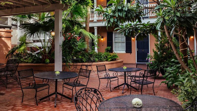 Elliott House Inn image