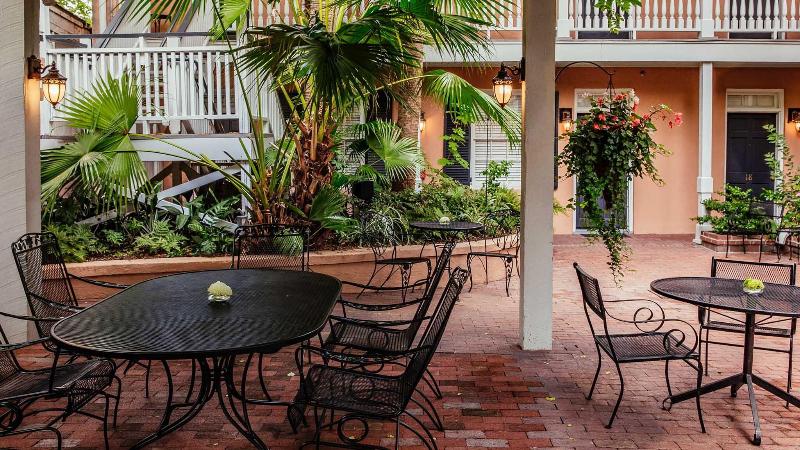 Elliott House Inn image