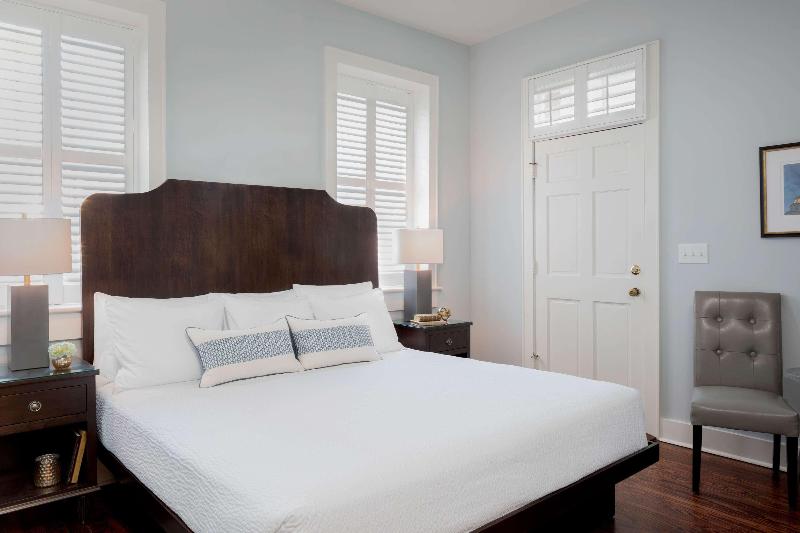 Elliott House Inn image