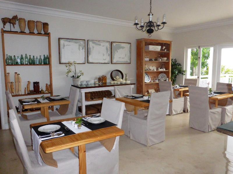 Roseroc Guest House