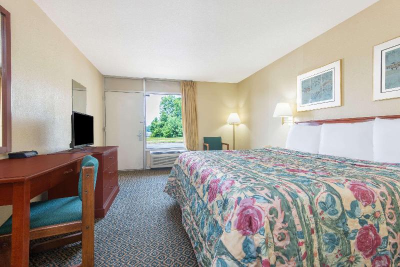 Bed room