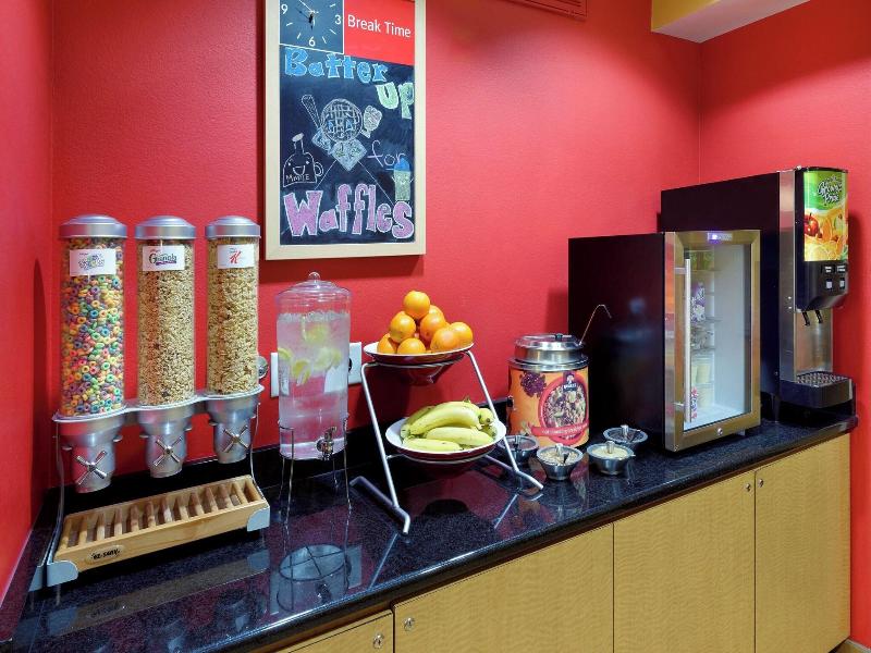 TownePlace Suites Joplin image