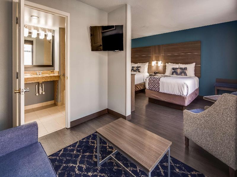 Best Western Plus Champaign Urbana Inn image
