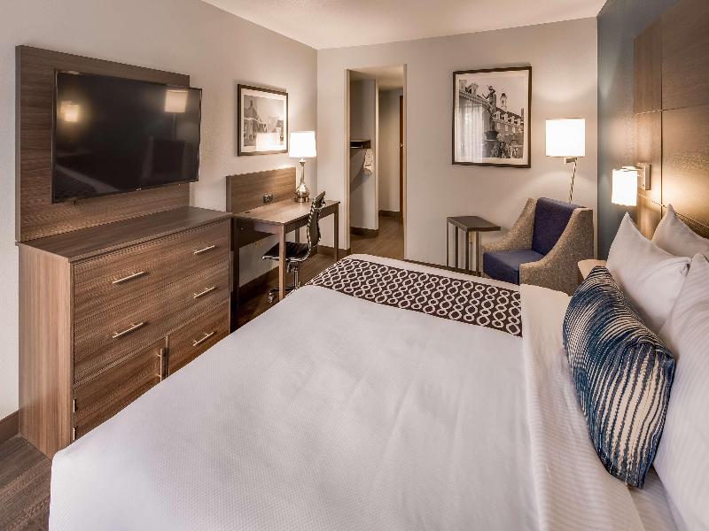 Best Western Plus Champaign Urbana Inn image