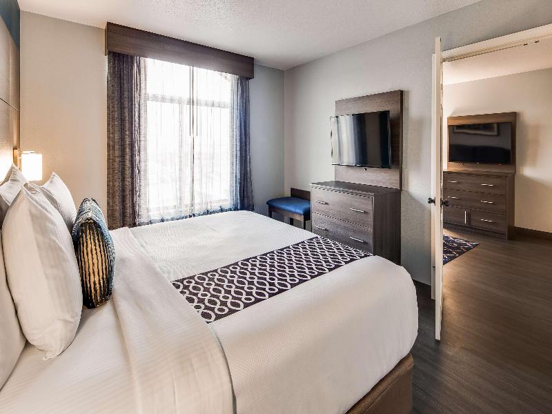 Best Western Plus Champaign Urbana Inn image