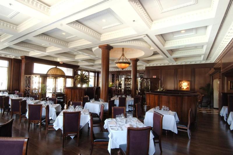 Market Pavilion Hotel image