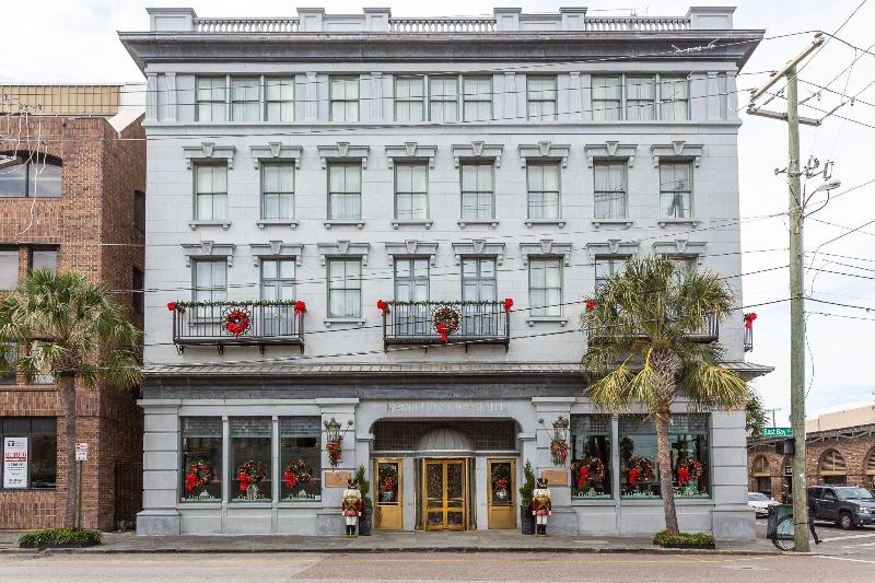 Market Pavilion Hotel image