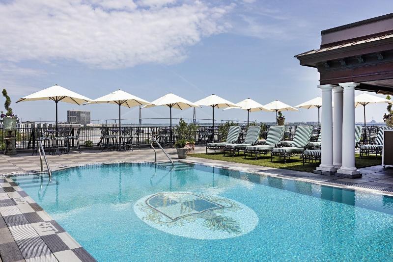 Market Pavilion Hotel image