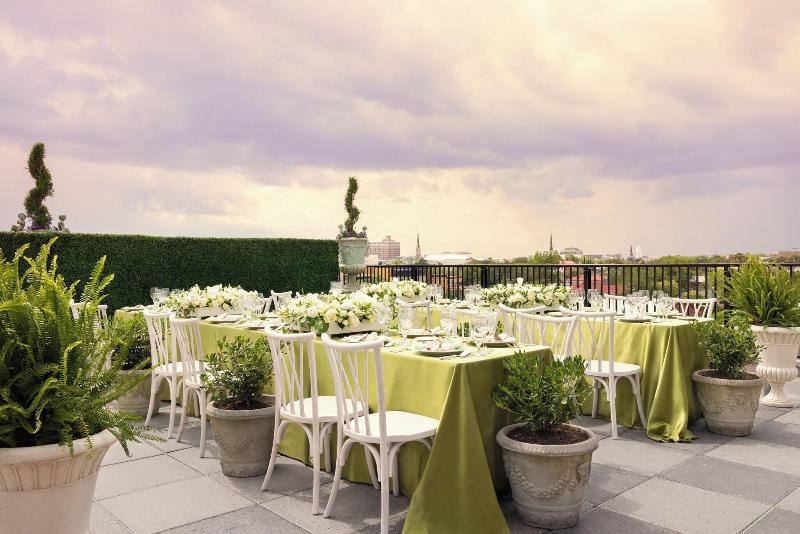 Market Pavilion Hotel image