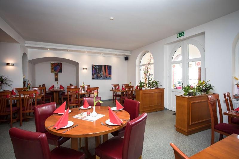 Hotel Ratskeller image