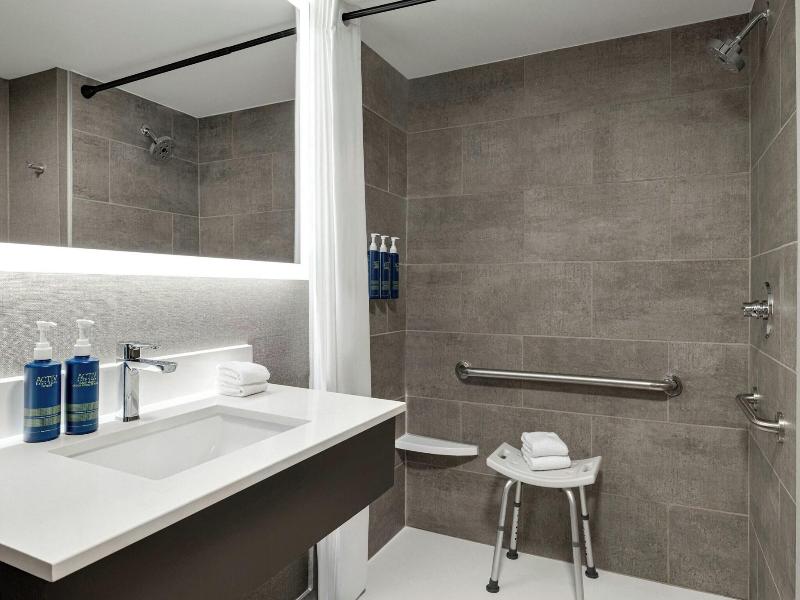 Four Points by Sheraton Columbus-Polaris image