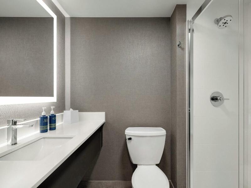 Four Points by Sheraton Columbus-Polaris image