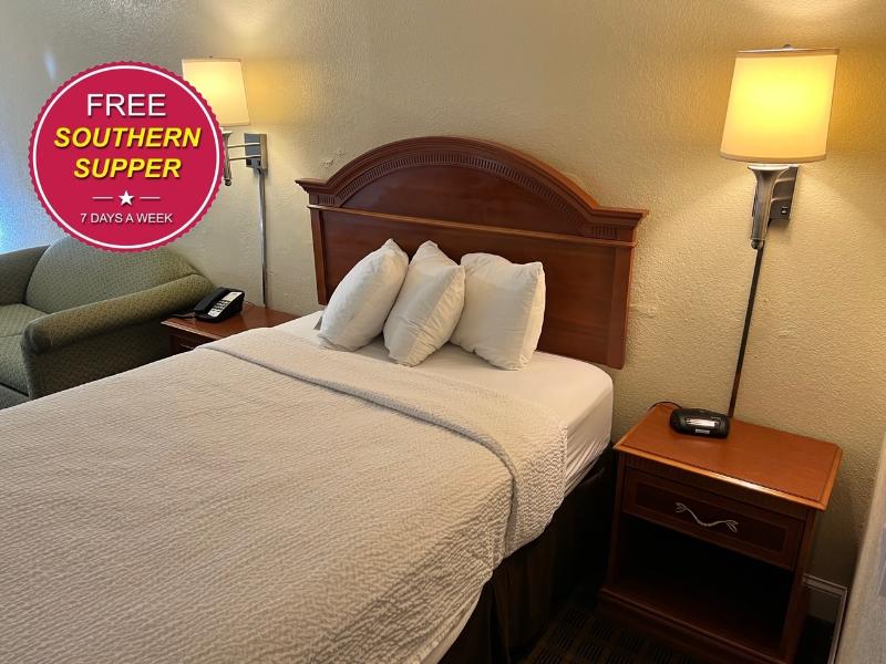 Days Inn By Wyndham Asheville West image