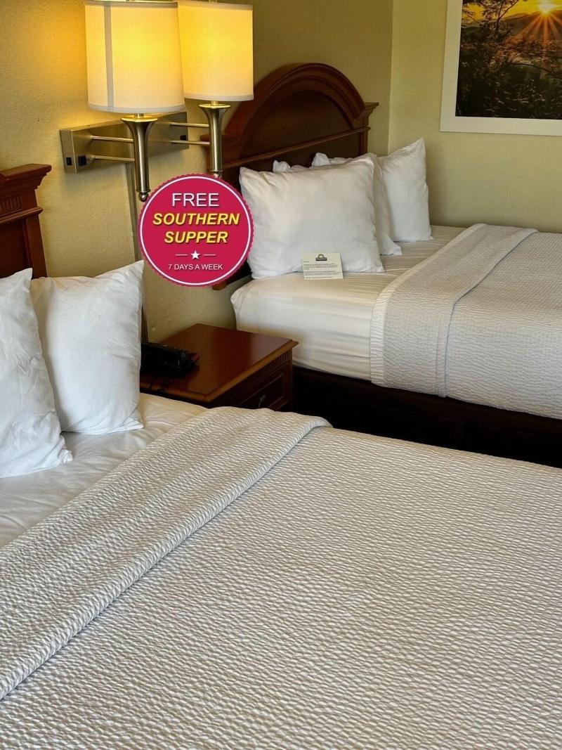 Days Inn By Wyndham Asheville West image