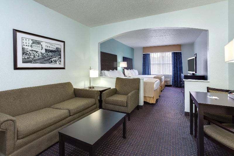 Hotel Holiday Inn Express & Suites Plant City