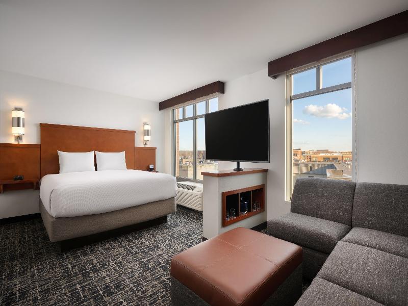 Hyatt Place Columbus OSU image