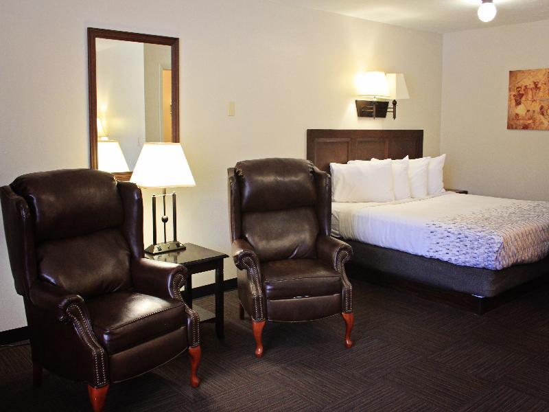 Bowen Motel image