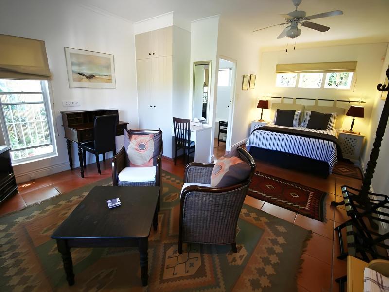 Paradiso Guest House image